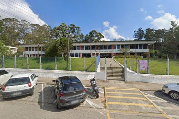 Imagem da fachada ALTINA JÚLIA DE OLIVEIRA
